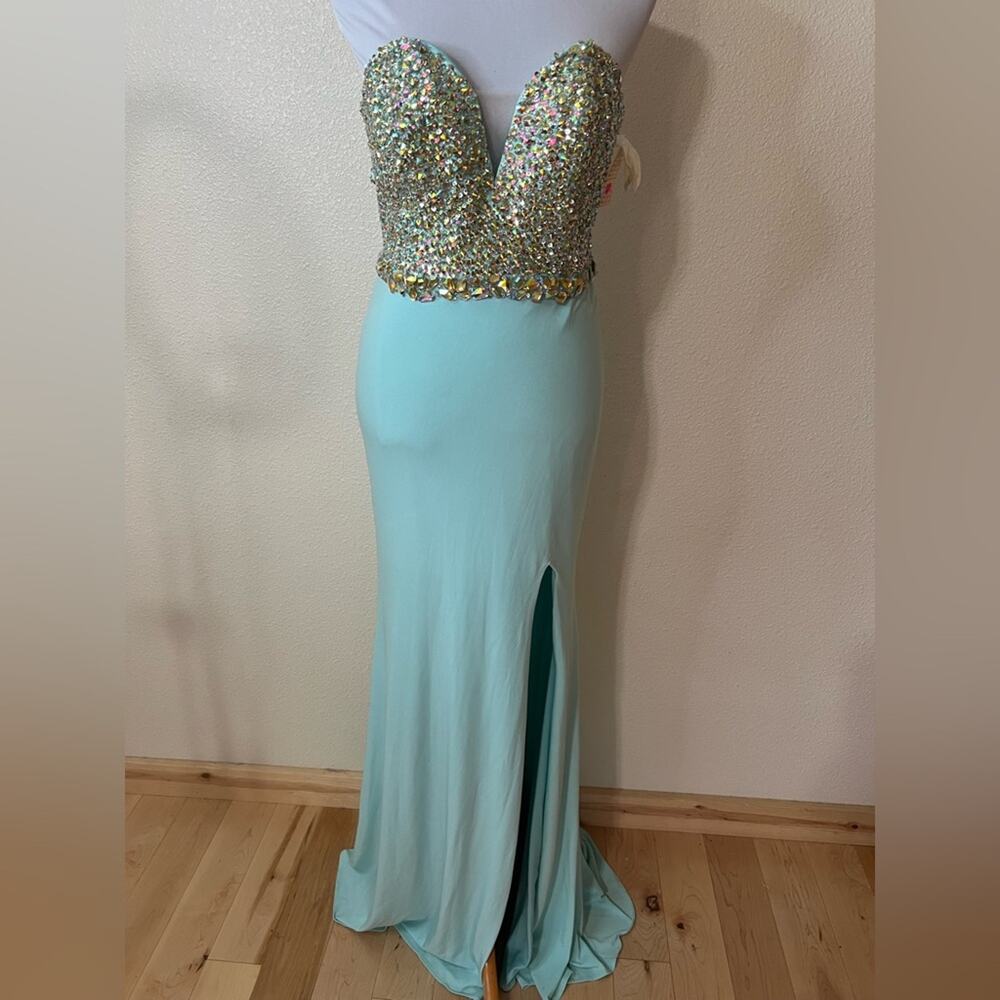Kiss Kiss Formal 3709 beaded bodice cutout back jersey prom dress NEW 8